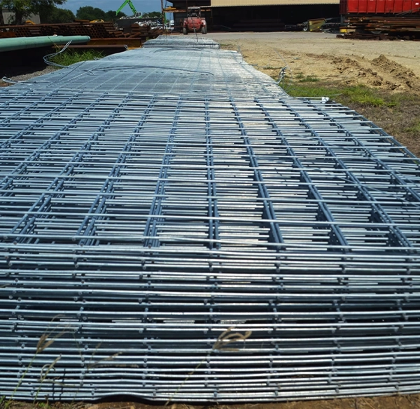 Steel supplier in San Antonio stocking structural steel beams and tubing
