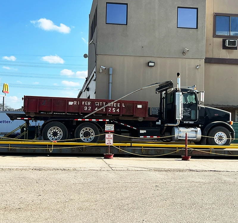 river city steel recycling roll box service2